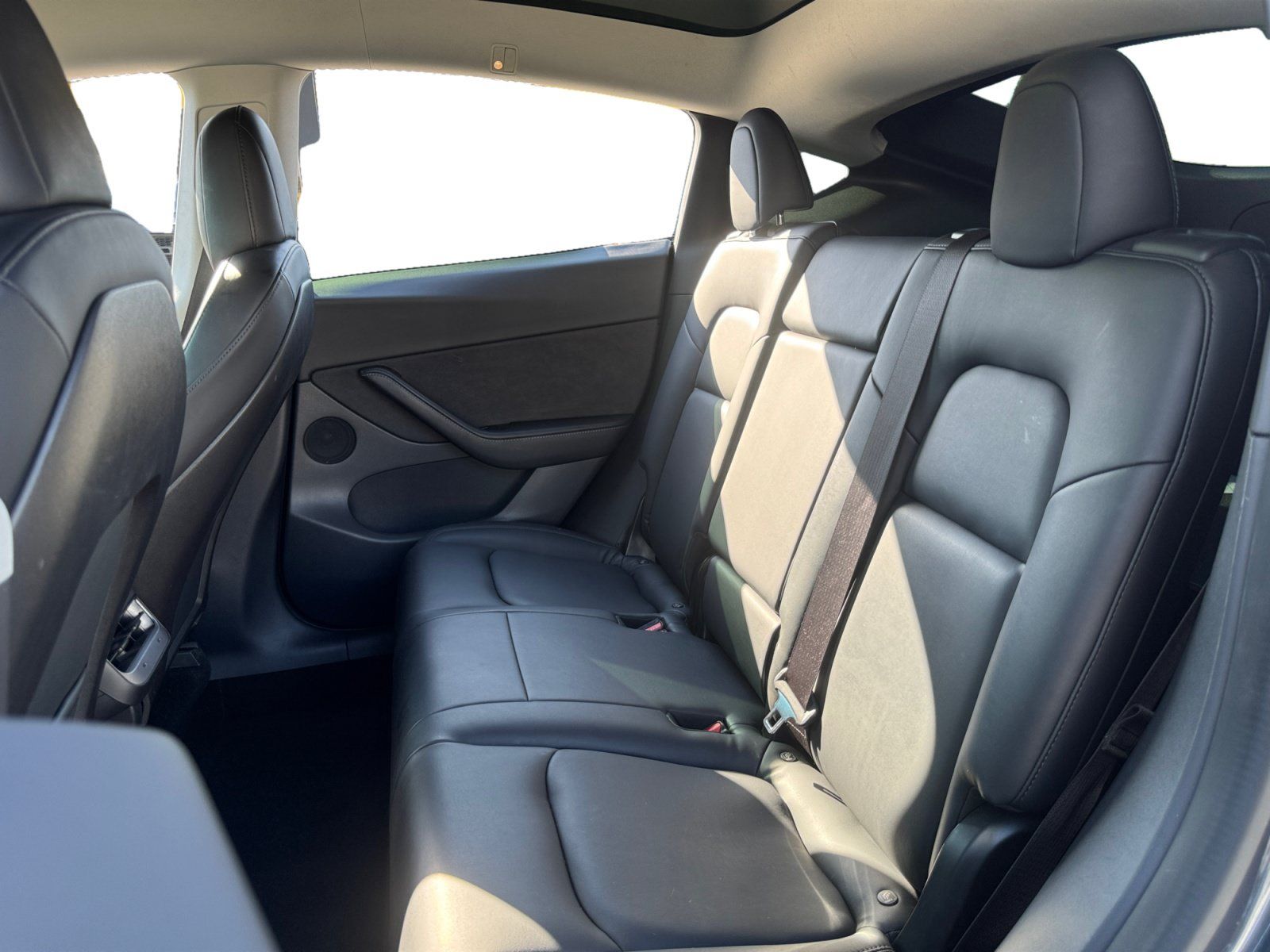 Used 2020 Tesla Model Y Performance AWD/4WD image 13