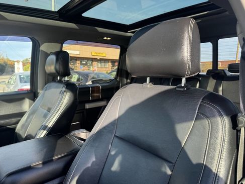 Used 2015 Ford F150 Lariat w/ Equipment Group 502A Luxury image 19