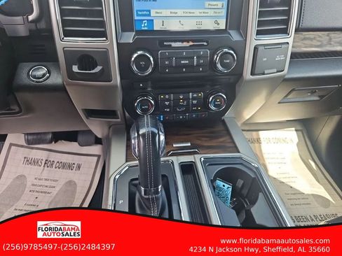 Used 2018 Ford F150 Lariat RWD image 12
