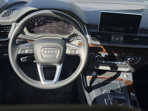 Used 2018 Audi Q5 2.0T Premium AWD/4WD image 21