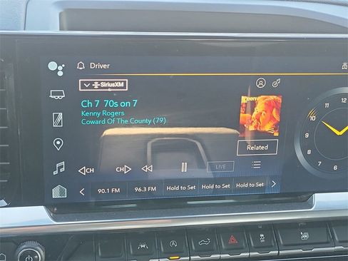 Used 2023 Chevrolet Silverado 1500 LT image 16