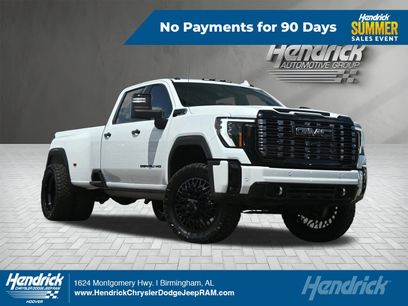 Used 2026 GMC Sierra 3500 Denali Ultimate w/ LPO, Black Badging Package