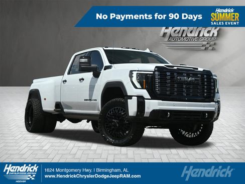 Used 2026 GMC Sierra 3500 Denali Ultimate w/ LPO, Black Badging Package AWD/4WD image 1