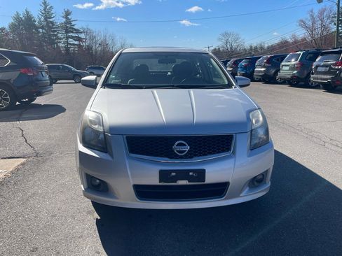 Used 2012 Nissan Sentra 2.0 SR w/ Special Edition Pkg image 2