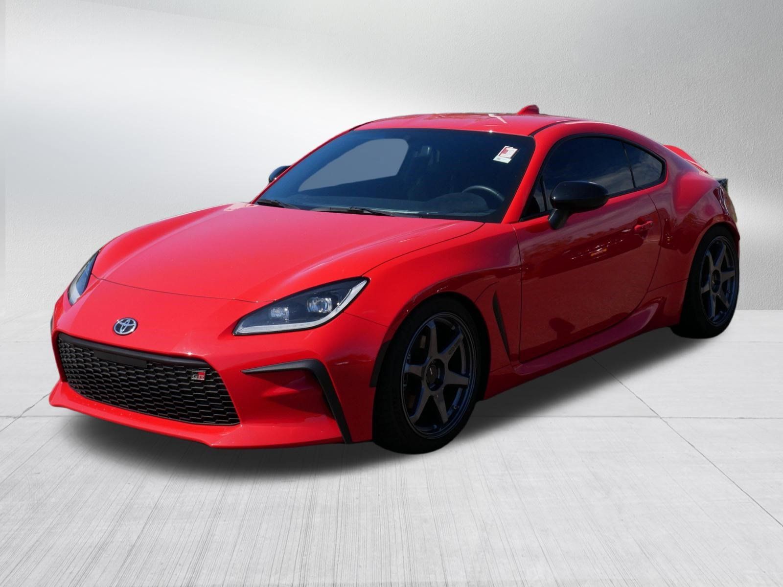 Used 2023 Toyota GR86 Premium w/ ALL Weather Mat Package (TMS) RWD image 3