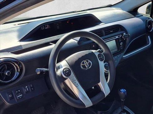 Used 2017 Toyota Prius C Two FWD image 9