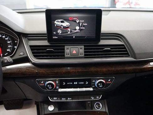 Used 2019 Audi Q5 2.0T Premium image 6
