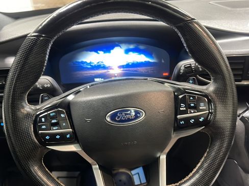 Used 2021 Ford Explorer ST w/ Equipment Group 401A AWD/4WD image 4