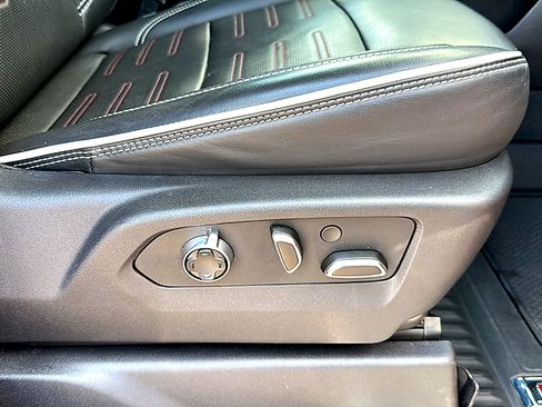 Used 2024 GMC Sierra 2500 AT4X AWD/4WD image 27
