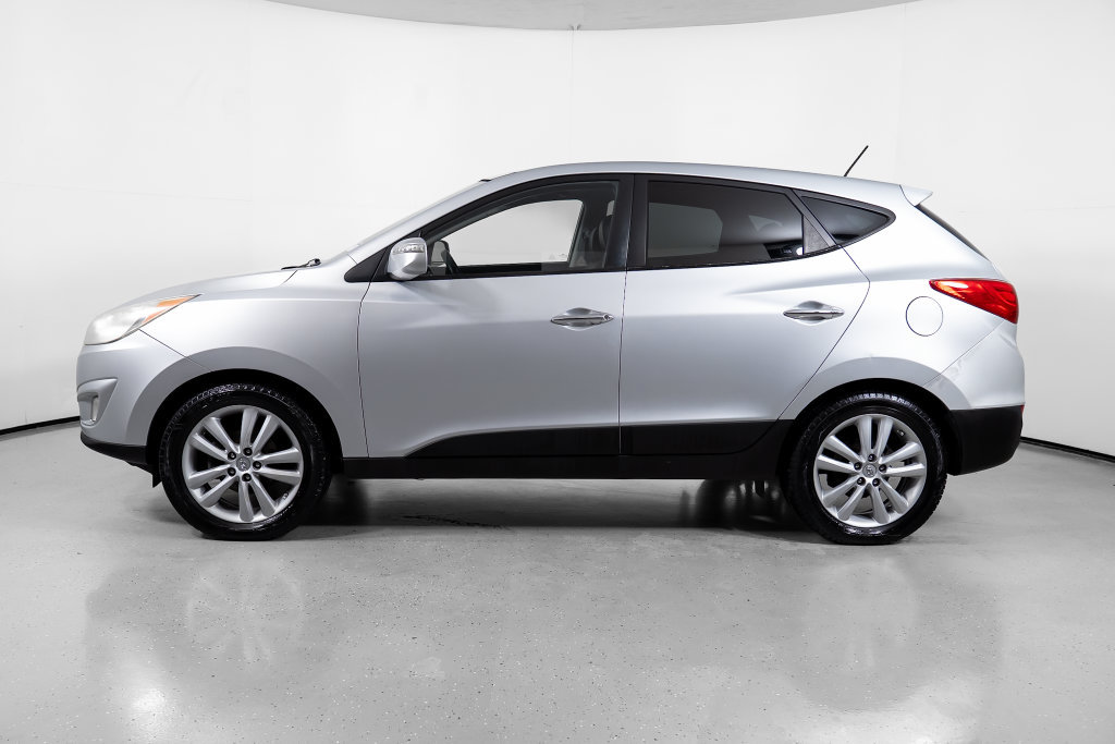 Used 2010 Hyundai Tucson Limited w/ Premium Pkg 4 FWD image 13