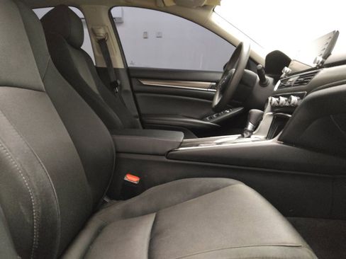 Used 2021 Honda Accord LX image 21