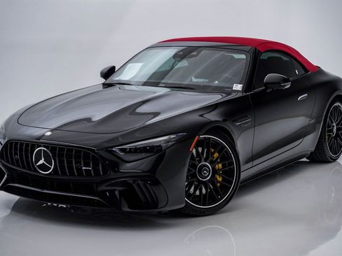 Used 2023 Mercedes-Benz SL 63 AMG 4MATIC image 8