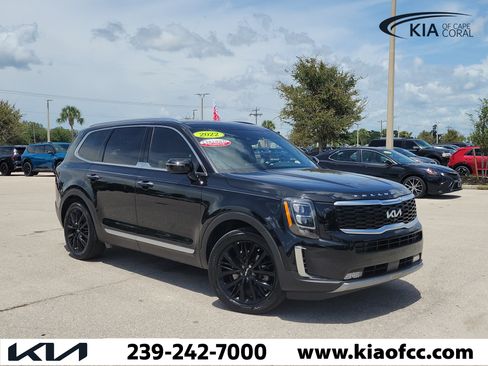 Certified 2022 Kia Telluride SX w/ Towing Package FWD image 1