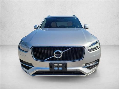 Used 2019 Volvo XC90 T6 Momentum w/ Advanced Package AWD/4WD image 2