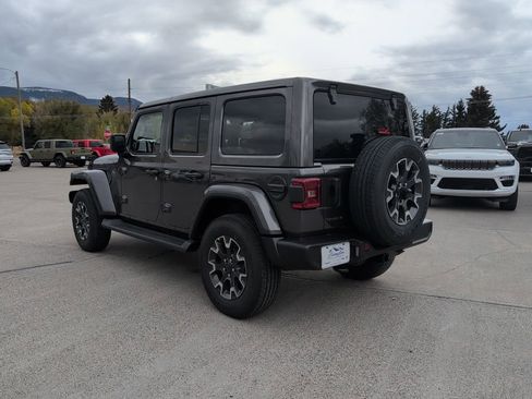 New 2026 Jeep Wrangler Sahara image 7