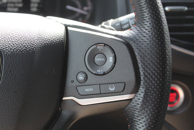 Used 2025 Honda Passport TrailSport image 18