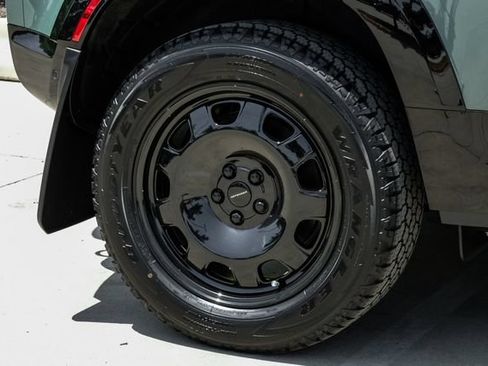 New 2026 Land Rover Defender 110 Trophy Edition AWD/4WD image 61