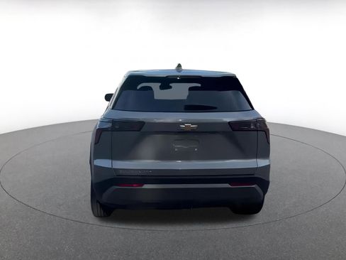 Used 2025 Chevrolet Equinox LT image 12