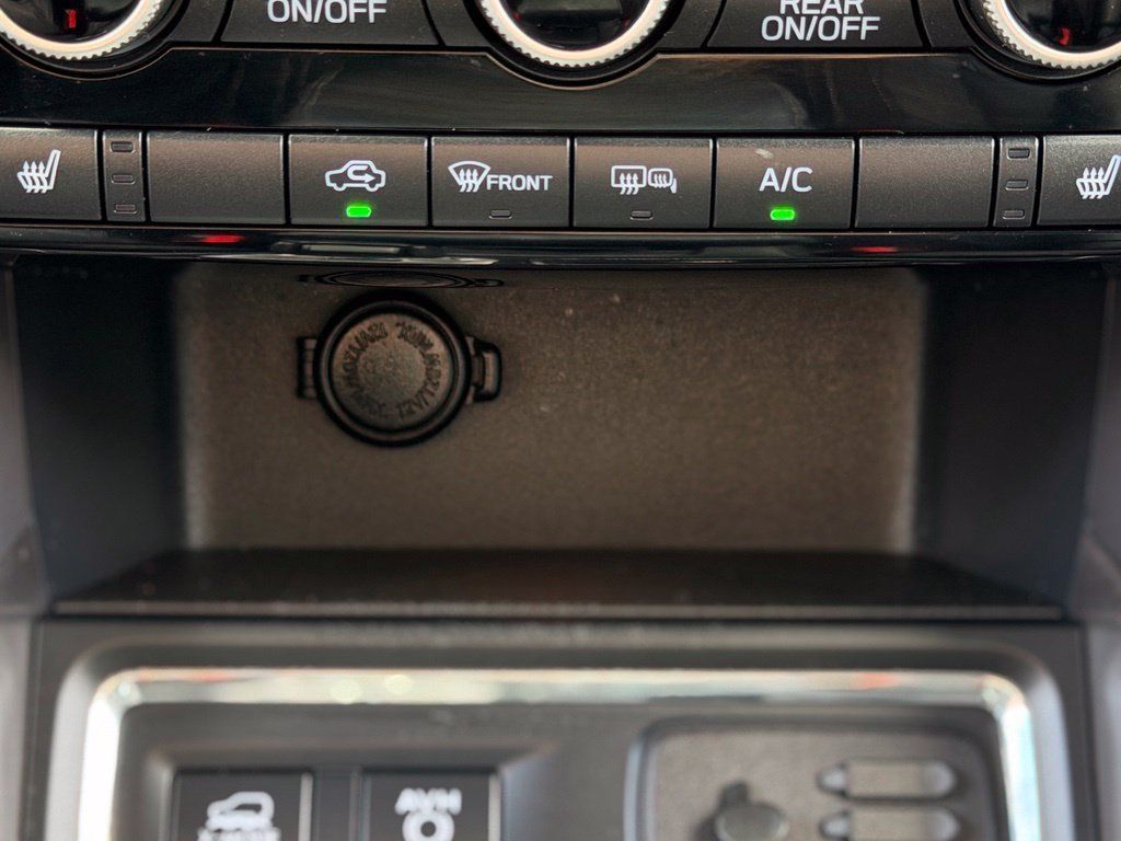 Used 2019 Subaru Ascent Premium AWD/4WD image 21