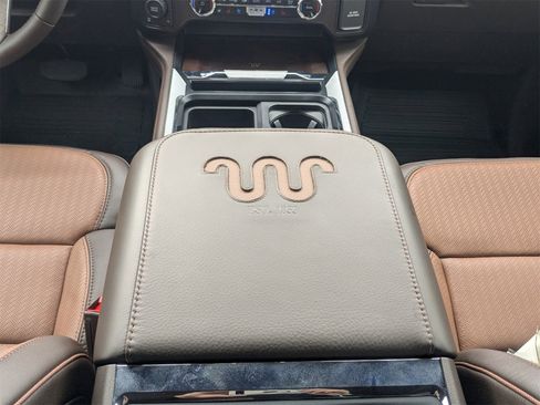 New 2025 Ford F350 King Ranch w/ FX4 Off-Road Package image 20