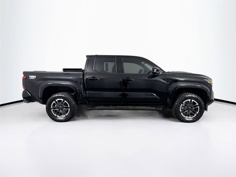 Certified 2025 Toyota Tacoma TRD Sport image 15