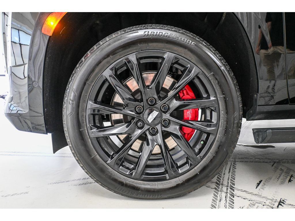 Certified 2024 Cadillac Escalade Sport Platinum w/ LPO, ONYX Package AWD/4WD image 26