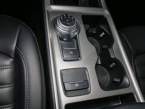 Used 2024 Ford Edge SEL w/ Convenience Package image 25