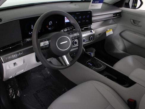 Certified 2026 Hyundai Kona SE FWD image 19