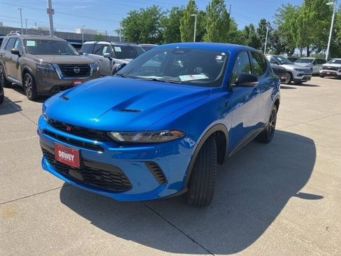 Certified 2023 Dodge Hornet GT w/ Track Pack AWD/4WD image 3