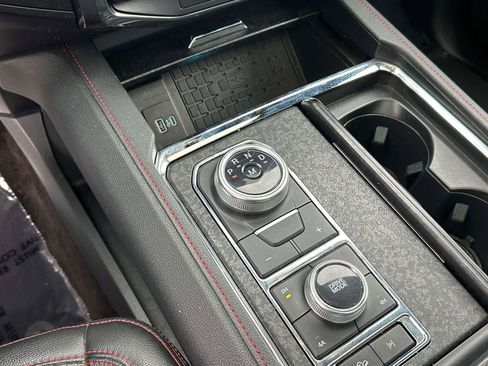 Used 2022 Ford Expedition Max Limited image 29