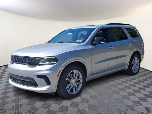 Used 2024 Dodge Durango GT AWD/4WD image 3