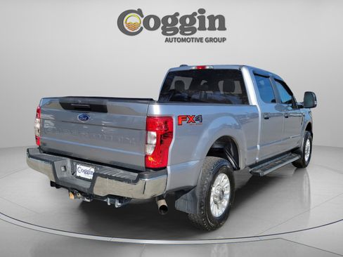 Certified 2020 Ford F250 XL w/ STX Appearance Package image 3