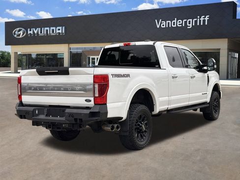 Used 2021 Ford F350 Platinum w/ Tremor Off-Road Package image 10
