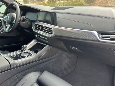 Used 2021 BMW X6 sDrive40i w/ M Sport Package image 22