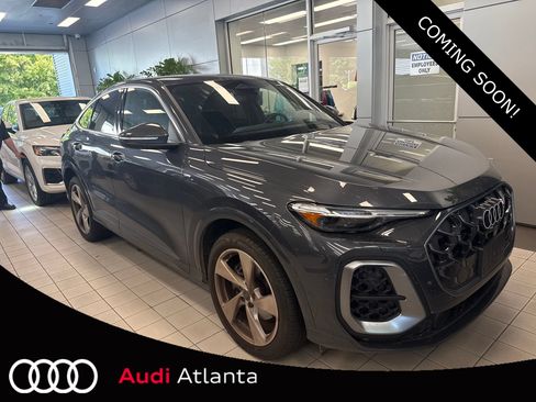 Used 2025 Audi Q5 Prestige w/ 20" Wheel Package AWD/4WD image 1