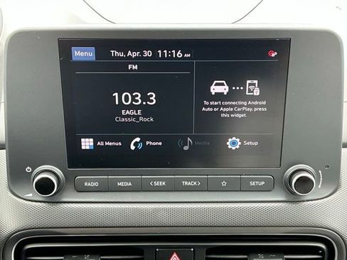 Used 2023 Hyundai Kona SEL AWD/4WD image 10