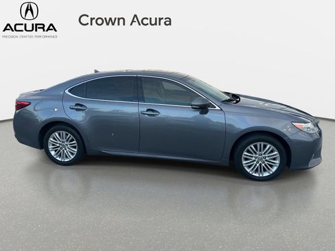 Used 2013 Lexus ES 350 w/ Luxury Pkg FWD image 9