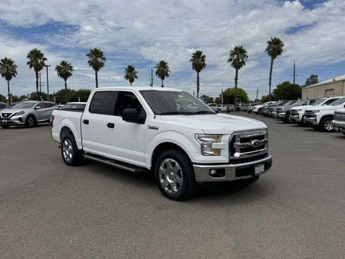 Used 2015 Ford F150 XLT RWD image 2