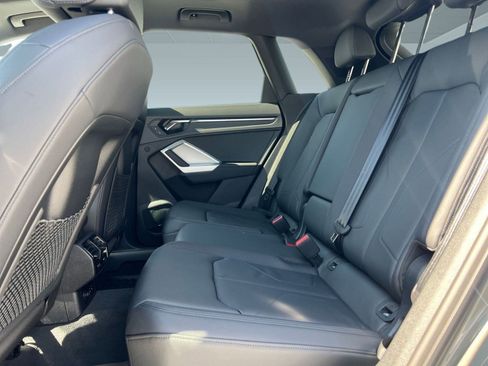 New 2025 Audi Q3 2.0T Premium image 14