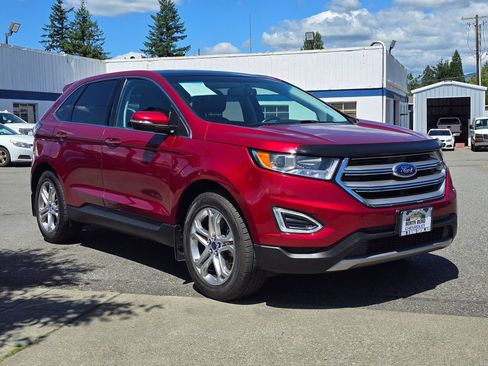 Used 2015 Ford Edge Titanium AWD/4WD image 3