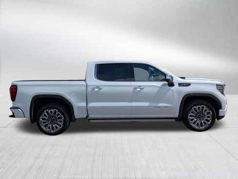 Used 2023 GMC Sierra 1500 Denali Ultimate AWD/4WD image 7