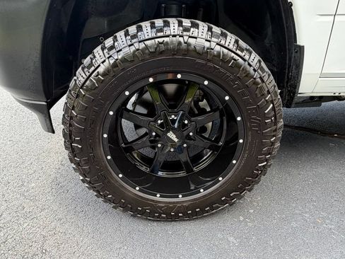 Used 2025 RAM 2500 Tradesman AWD/4WD image 31