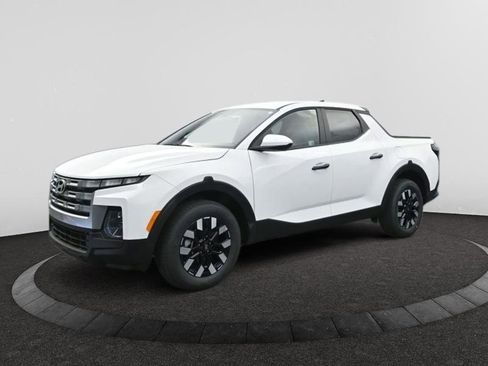 Used 2025 Hyundai Santa Cruz SE image 3