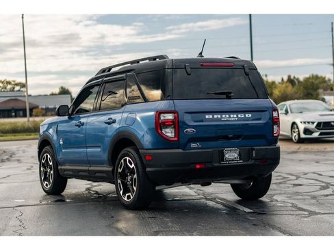 Used 2024 Ford Bronco Sport Outer Banks image 3