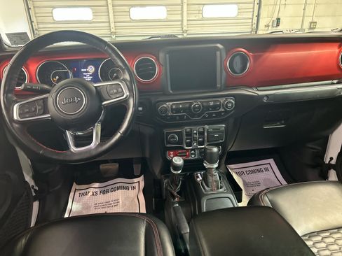 Used 2022 Jeep Gladiator Rubicon w/ LED Lighting Group AWD/4WD image 4