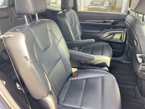 Used 2025 Kia Telluride S AWD/4WD image 30