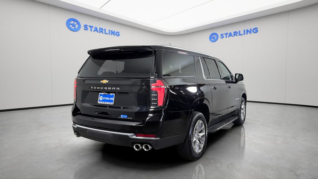 Used 2026 Chevrolet Suburban Premier AWD/4WD image 9