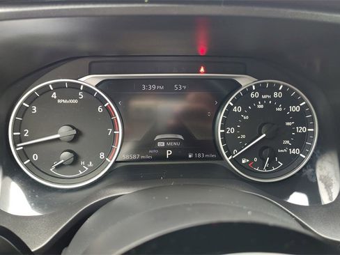 Used 2023 Nissan Rogue SV image 14