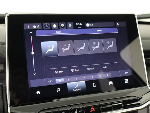 New 2026 Jeep Compass Latitude image 33