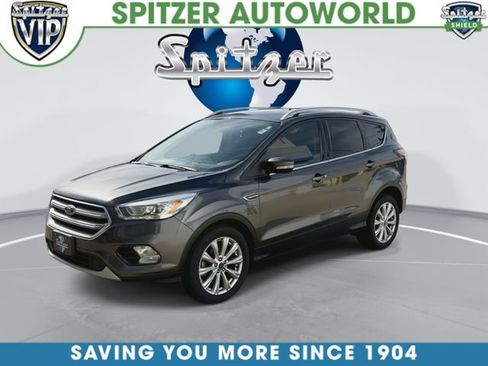 Used 2017 Ford Escape Titanium FWD image 5